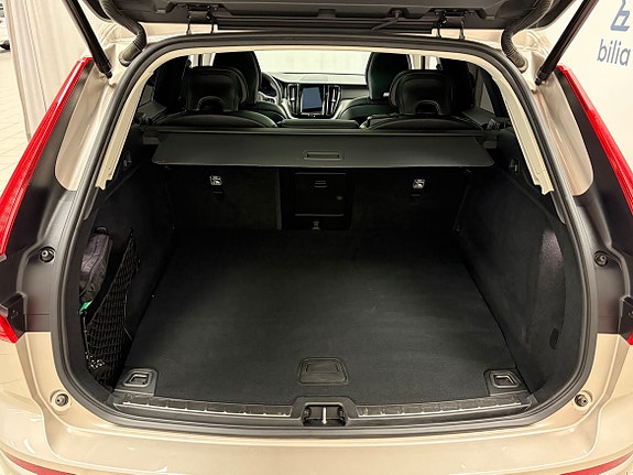 Volvo XC60 19 of 20