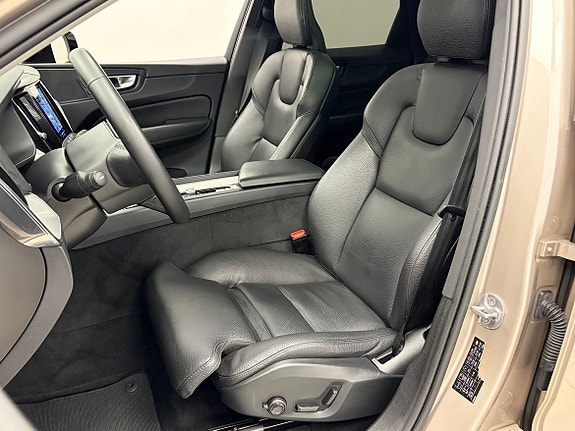 Volvo XC60 7 of 20