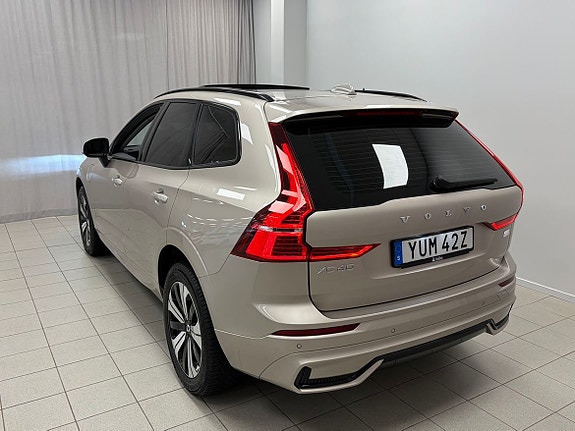 Volvo XC60 3 of 20