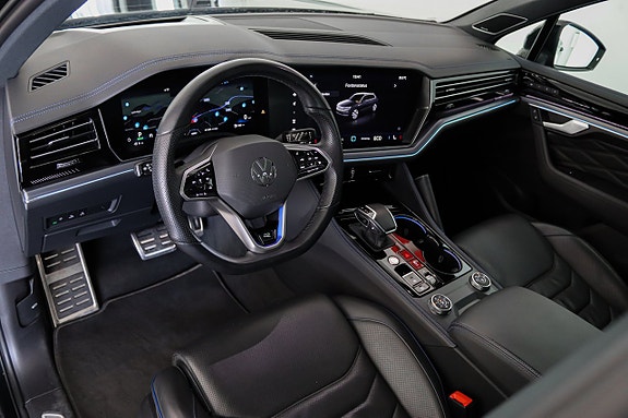 Volkswagen Touareg 7 of 25