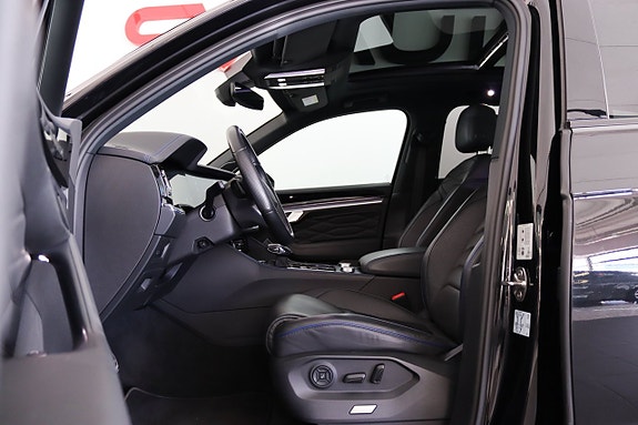 Volkswagen Touareg 6 of 25