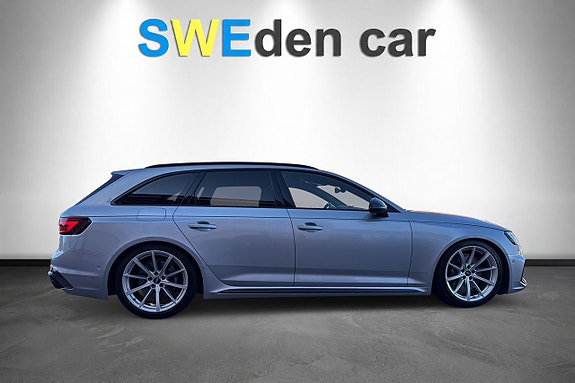 Audi RS4 5 of 12