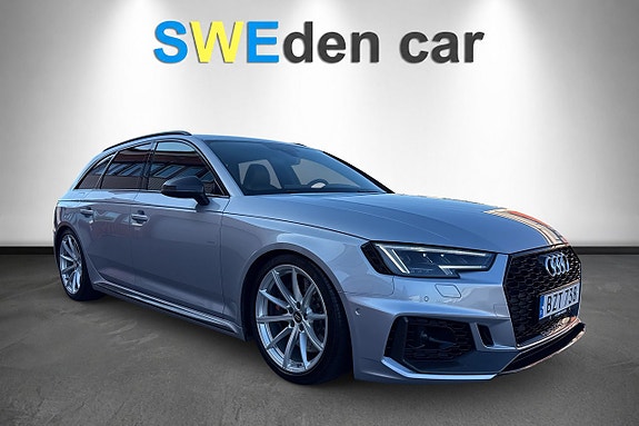 Audi RS4 6 of 12