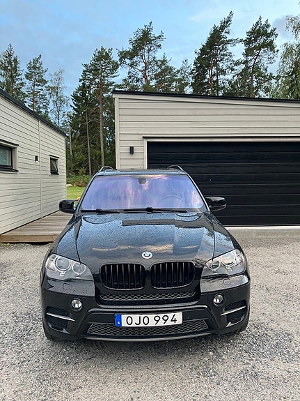 BMW X5 3 of 6