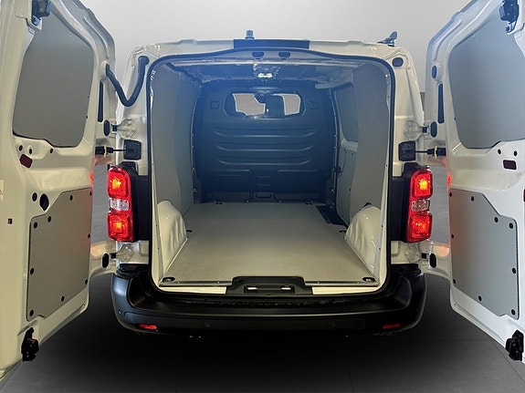 Peugeot Expert 8 of 14