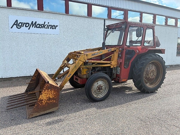 Massey Ferguson 135