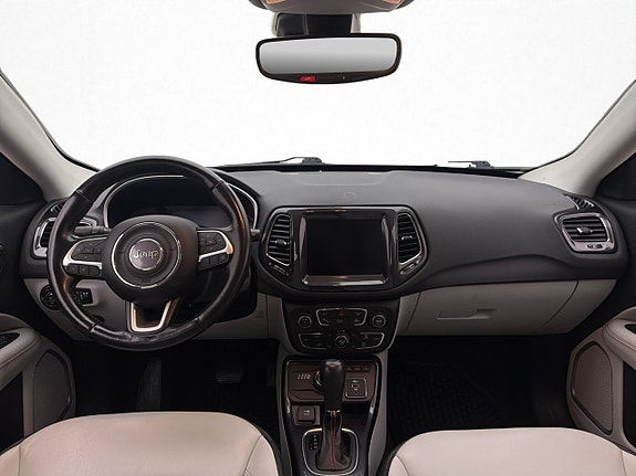 Jeep Compass 11 of 30