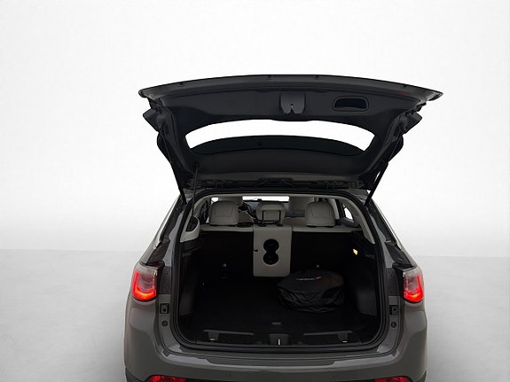 Jeep Compass 26 of 30