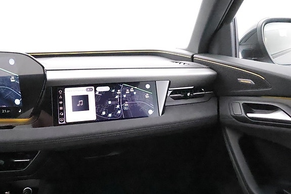 Audi SQ6 e-tron 15 of 25