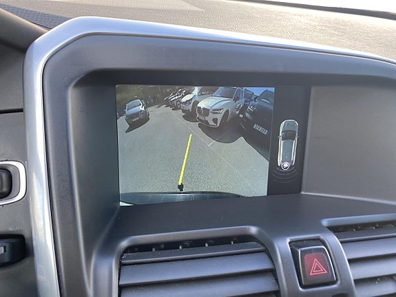 Volvo XC60 12 of 13