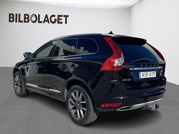 Volvo XC60 3 of 13