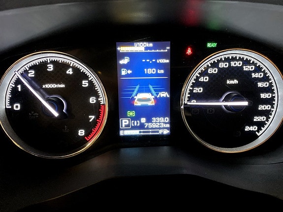 Subaru Forester 9 of 19