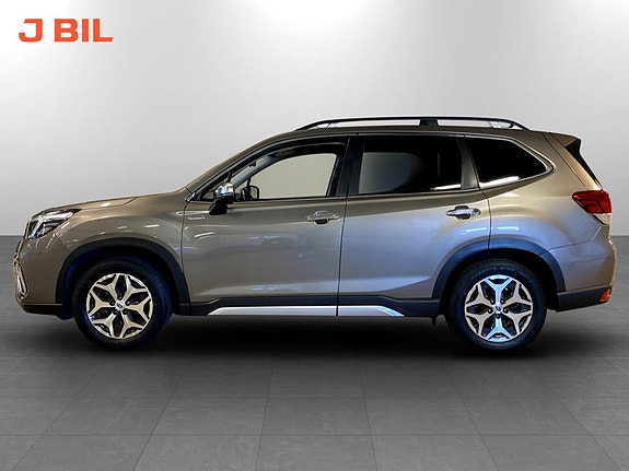 Subaru Forester 15 of 19