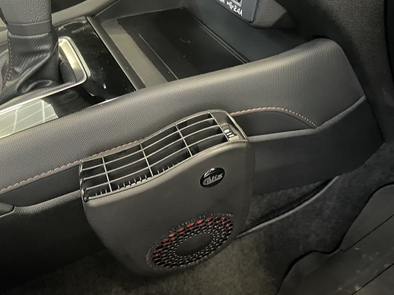 Subaru Forester 17 of 19