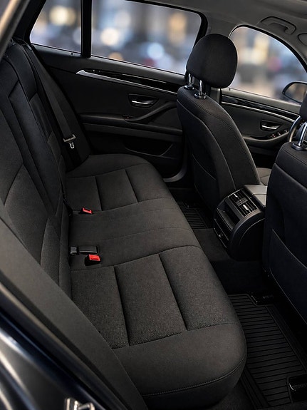 BMW 520d 11 of 15