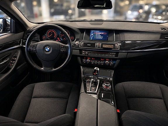 BMW 520d 8 of 15