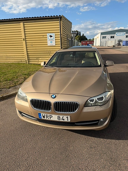 BMW 520d 11 of 16