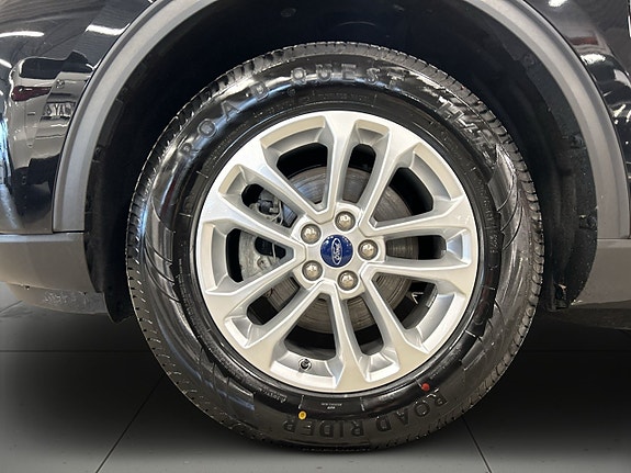 Ford Kuga 14 of 22
