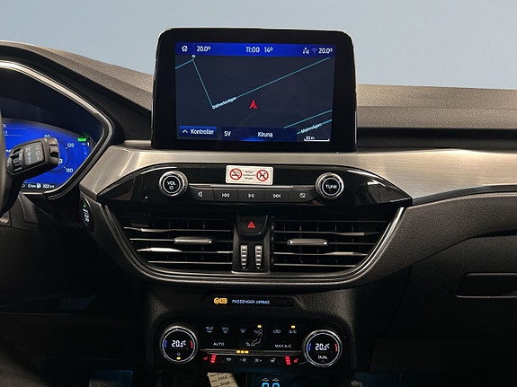 Ford Kuga 11 of 22