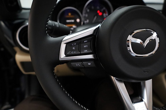 Mazda MX-5 22 of 28