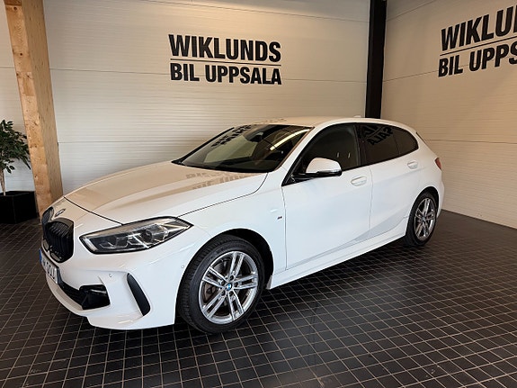 BMW 118i 2 of 23