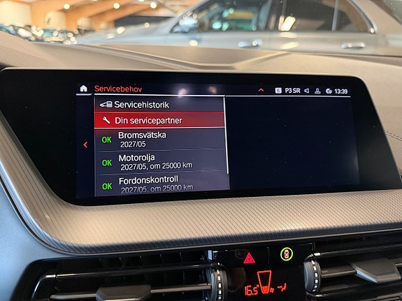 BMW 118i 14 of 23