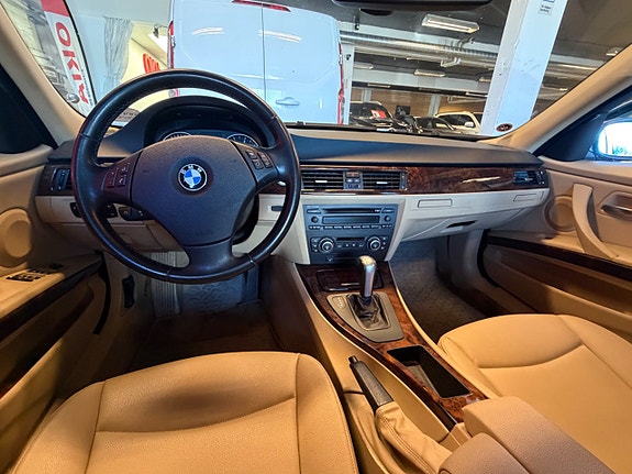 BMW 318i 17 of 17