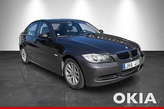 BMW 318i 5 of 17