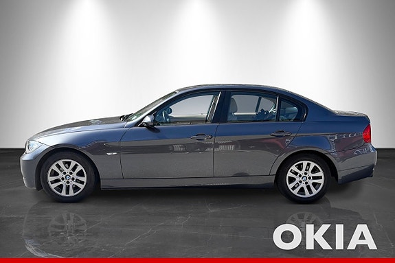 BMW 318i 2 of 17