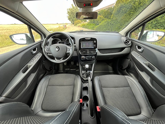 Renault Clio 3 of 5