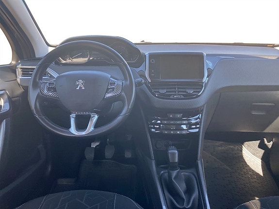 Peugeot 2008 6 of 15