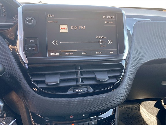Peugeot 2008 9 of 15