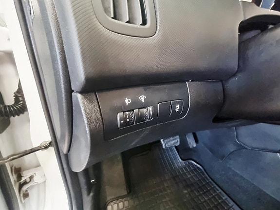 Kia Ceed 14 of 22