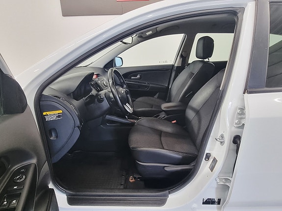 Kia Ceed 5 of 22