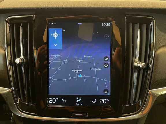 Volvo V90 Cross Country 19 of 24