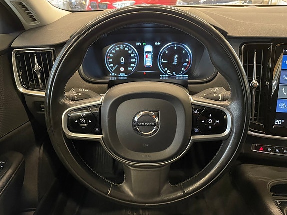 Volvo V90 Cross Country 16 of 24