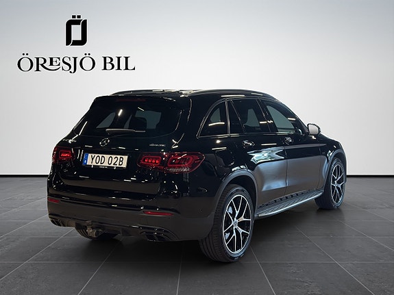 Mercedes-Benz GLC300 e 6 of 26