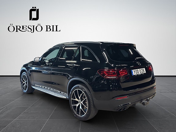 Mercedes-Benz GLC300 e 5 of 26