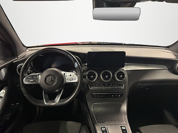 Mercedes-Benz GLC300 e 9 of 26