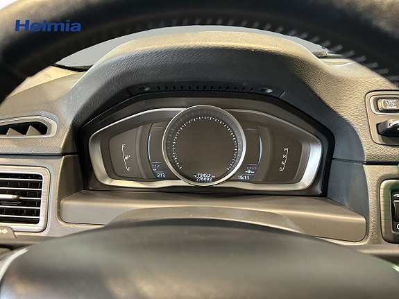 Volvo XC70 10 of 19