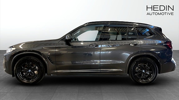 BMW iX3 6 of 11