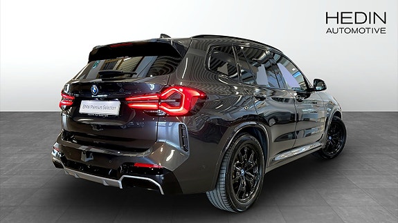 BMW iX3 2 of 11