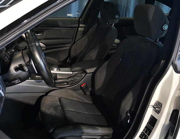 BMW 320d 9 of 23
