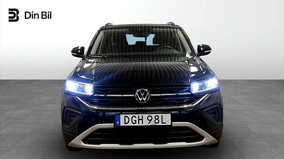 Volkswagen T-Cross 4 of 20