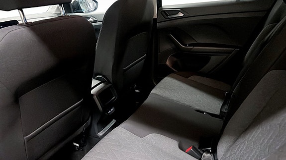 Volkswagen T-Cross 11 of 20