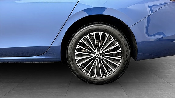 Volkswagen Passat 6 of 20
