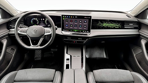 Volkswagen Passat 10 of 20
