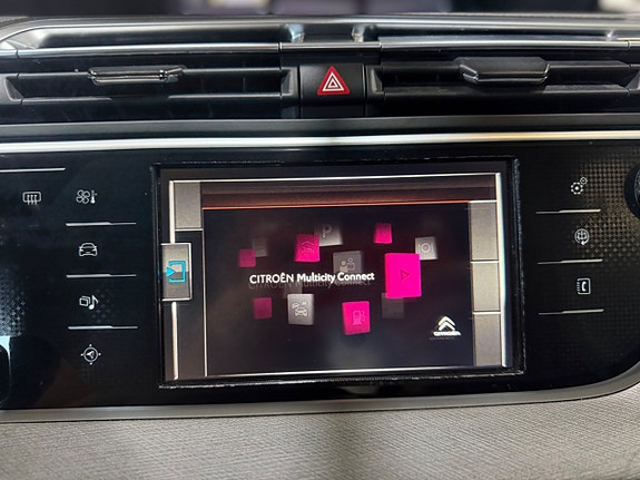 Citroen Grand C4 Picasso 25 of 30