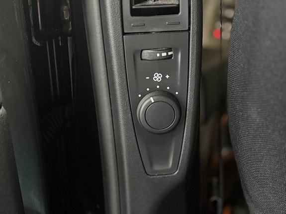 Citroen Grand C4 Picasso 18 of 30