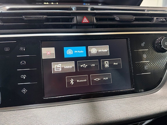 Citroen Grand C4 Picasso 23 of 30